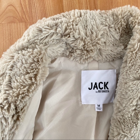 *SOLD* JACK by BB Dakota faux fur jacket NWOT - Picture 3 of 5